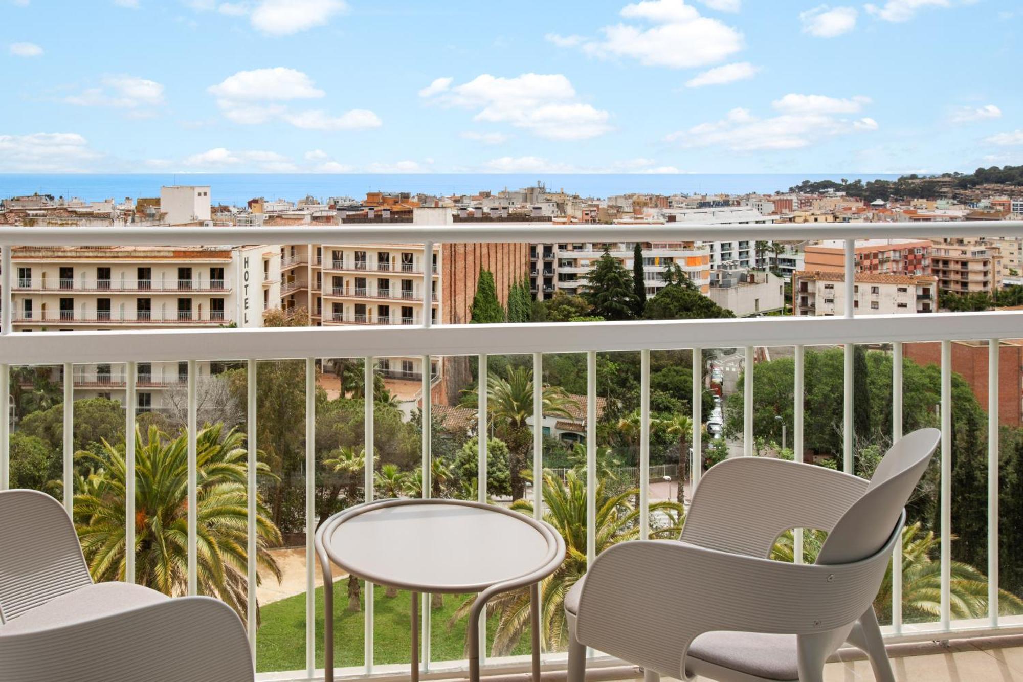 Melia Lloret De Mar Exterior photo
